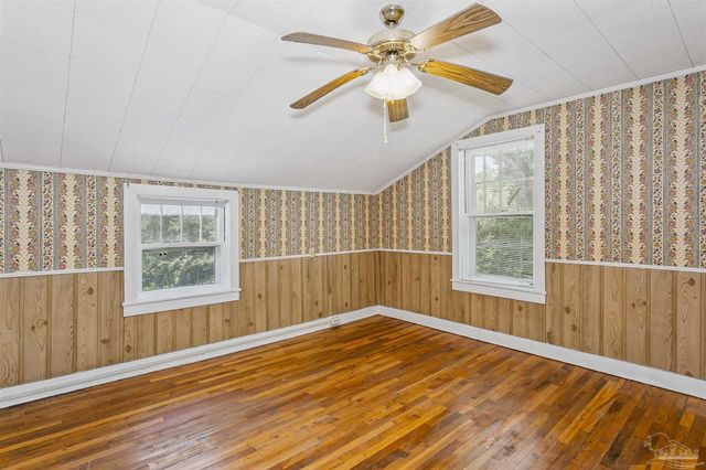 1804 Grundy St, Pensacola, FL 32507