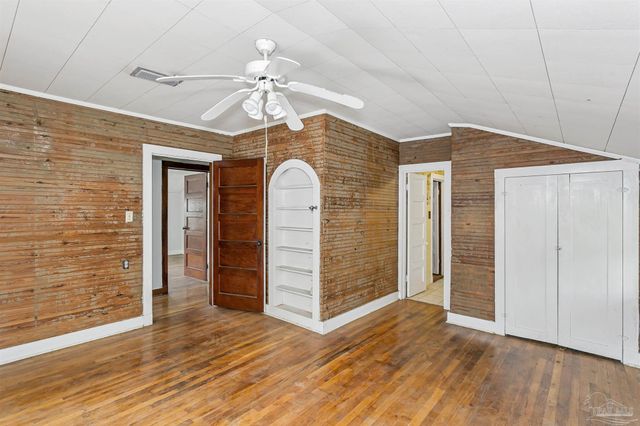 1804 Grundy St, Pensacola, FL 32507