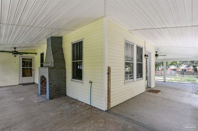 1804 Grundy St, Pensacola, FL 32507