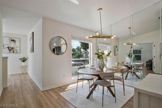 821 Gulf Pavilion DR 206, Naples, FL 34108