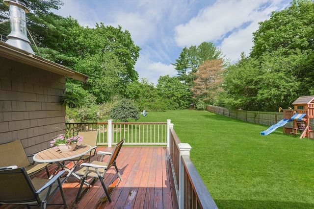 46 Regal St, Holliston, MA 01746