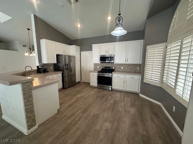 9886 Masked Duck Avenue, Las Vegas, NV 89117