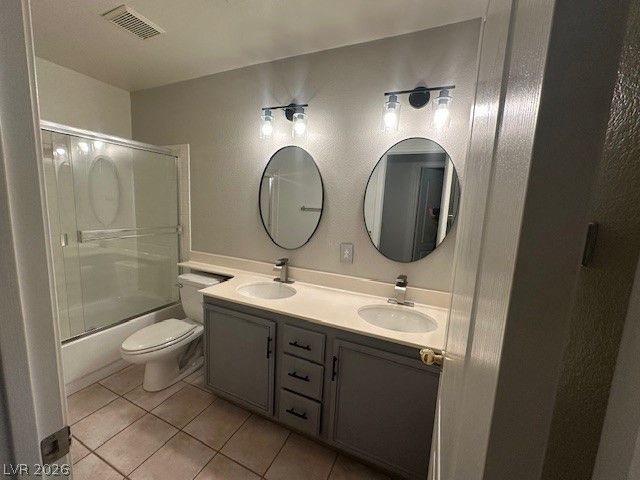 9886 Masked Duck Avenue, Las Vegas, NV 89117