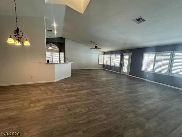 9886 Masked Duck Avenue, Las Vegas, NV 89117