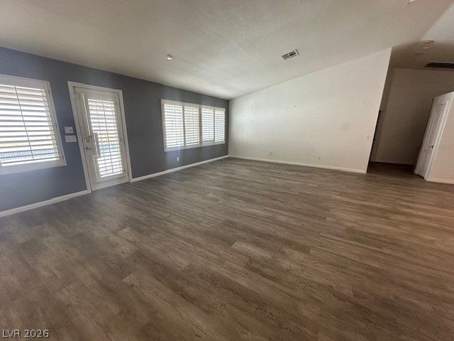 9886 Masked Duck Avenue, Las Vegas, NV 89117