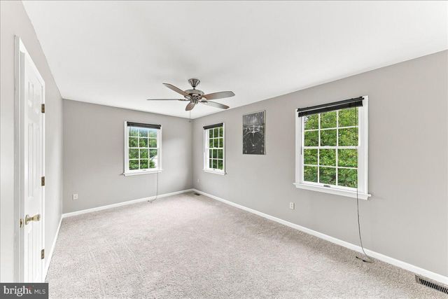 207 VETERANS DR, Nottingham, PA 19362