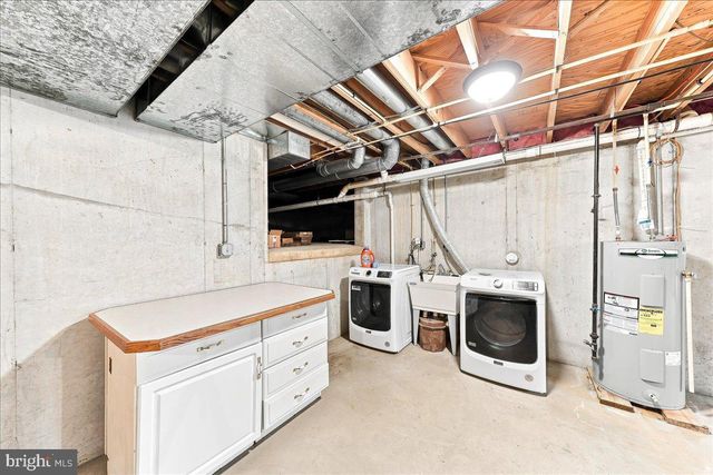 207 VETERANS DR, Nottingham, PA 19362