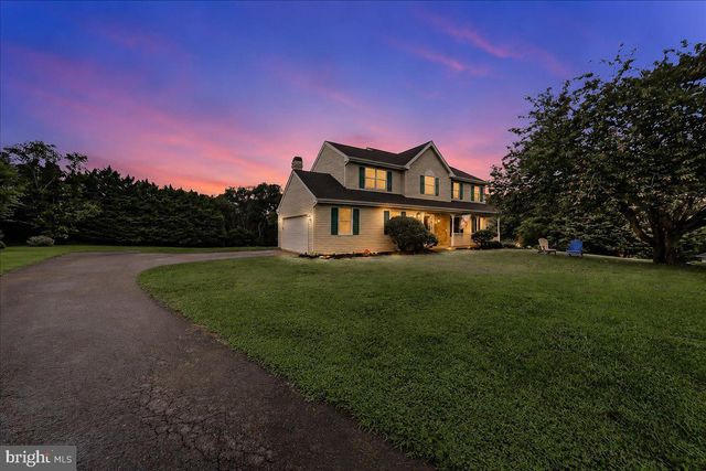 207 VETERANS DR, Nottingham, PA 19362