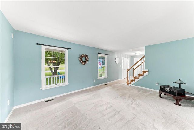 207 VETERANS DR, Nottingham, PA 19362