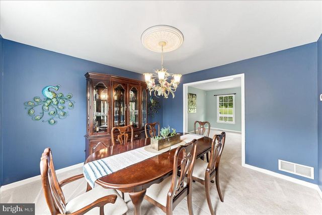 207 VETERANS DR, Nottingham, PA 19362