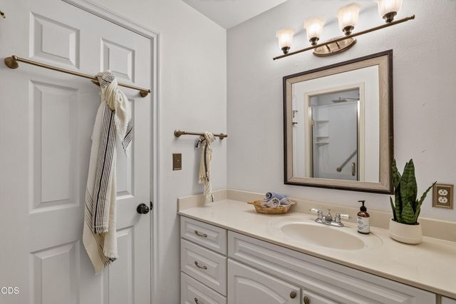 1740 Southgate Way, Grants Pass, OR 97527