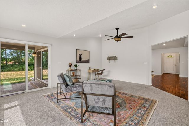 1740 Southgate Way, Grants Pass, OR 97527
