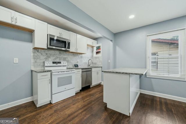 1001 Moreland Drive, Atlanta, GA 30067