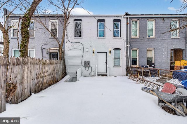 2927 ELLICOTT DR, Baltimore, MD 21216