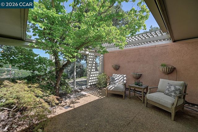 1300 Skycrest Dr 2, Walnut Creek, CA 94595