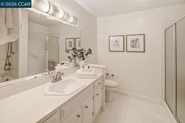 1300 Skycrest Dr 2, Walnut Creek, CA 94595