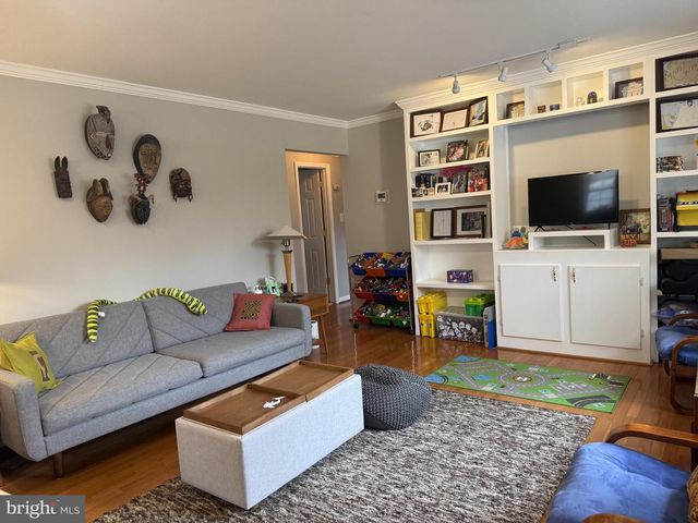 308 CLAGETT DR, Rockville, MD 20851