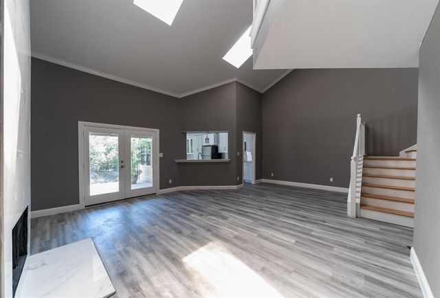 9400 Doliver Drive 34, Houston, TX 77063