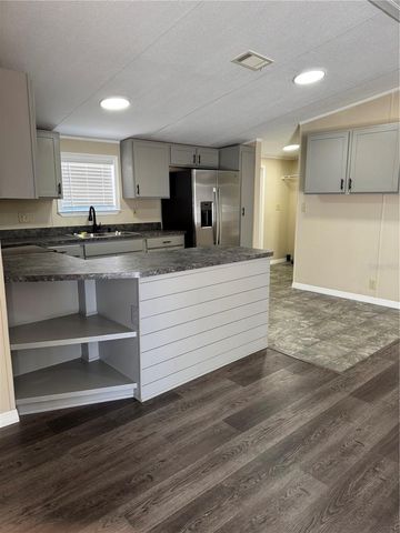 5525 W EVANS STREET, Coleman, FL 33521