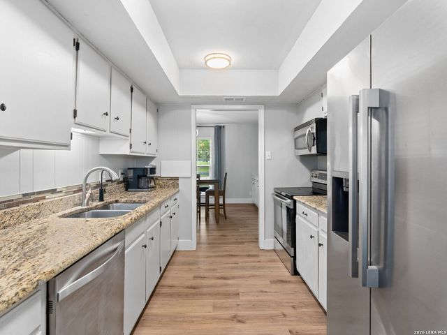 28422 Timberline Drive, San Antonio, TX 78260