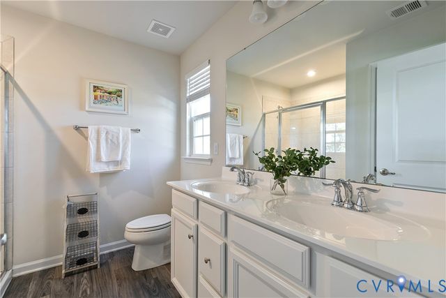 3905 Seasons Ln, Henrico, VA 23223