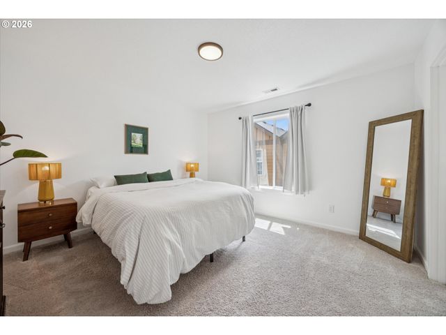 16220 Sw BASELINE Rd, Beaverton, OR 97006