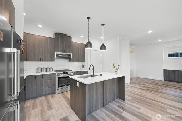 2163 Lagerwey Cir, Lynden, WA 98264