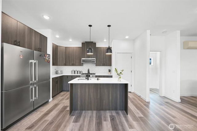 2163 Lagerwey Cir, Lynden, WA 98264