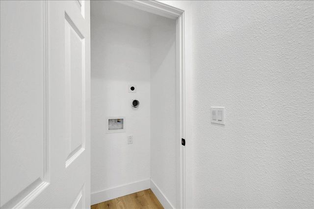 4859 Arboga Rd, Olivehurst, CA 95961