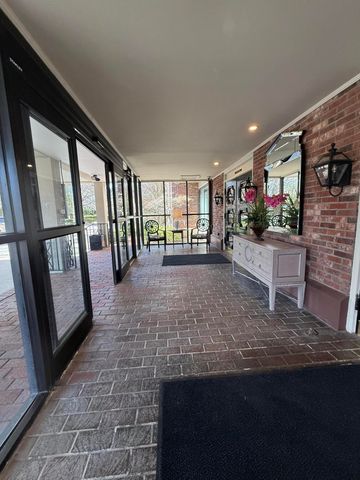 101 S Hanover Avenue 8K, Lexington, KY 40502