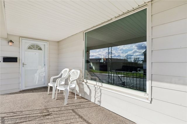 366 Tenney Avenue, Campbell, OH 44405