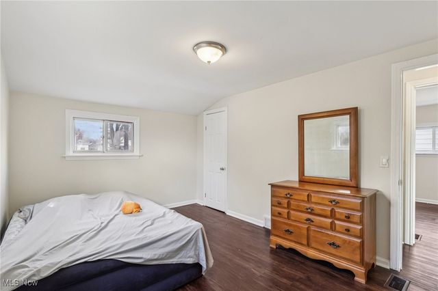 366 Tenney Avenue, Campbell, OH 44405