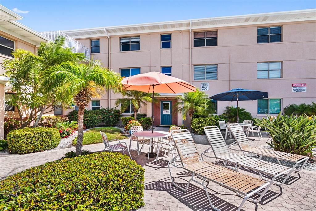 6700 SUNSET WAY 105, St Pete Beach, FL 33706