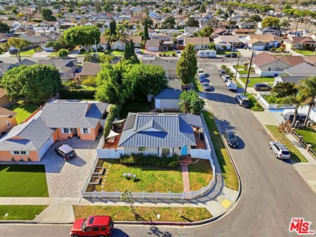 15203 Yukon Avenue, Lawndale, CA 90260