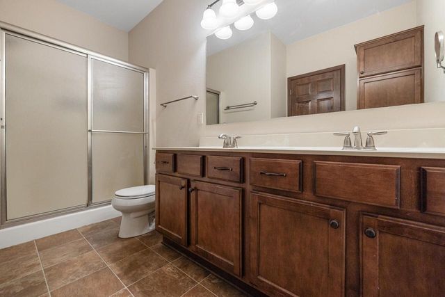 3836 Creekside DRIVE, Waukesha, WI 53189
