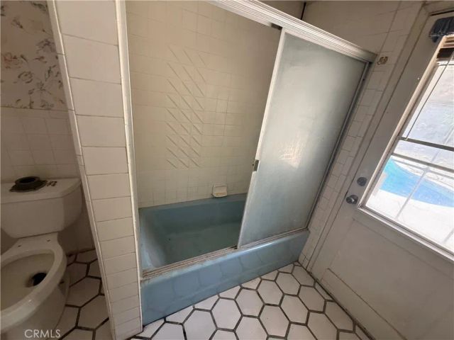 4565 David, San Bernardino, CA 92404