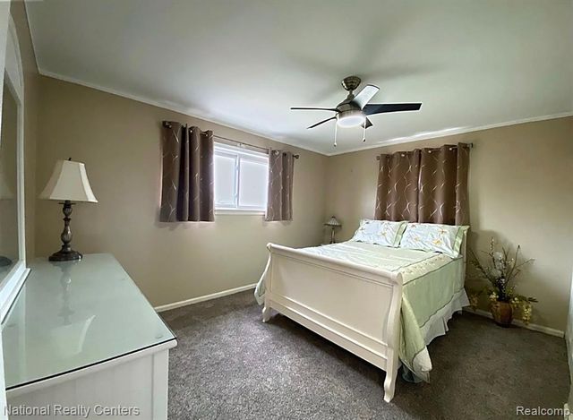 35327 W Chicago Street, Livonia, MI 48150