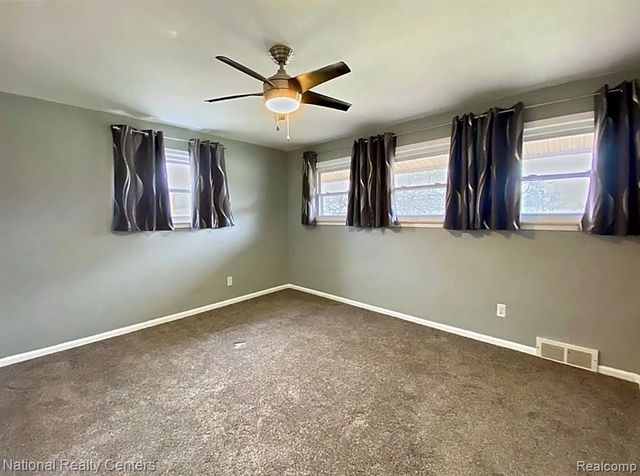 35327 W Chicago Street, Livonia, MI 48150