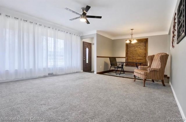 35327 W Chicago Street, Livonia, MI 48150