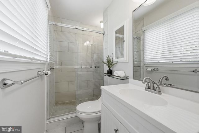 6412 LANCASTER, Warrenton, VA 20187