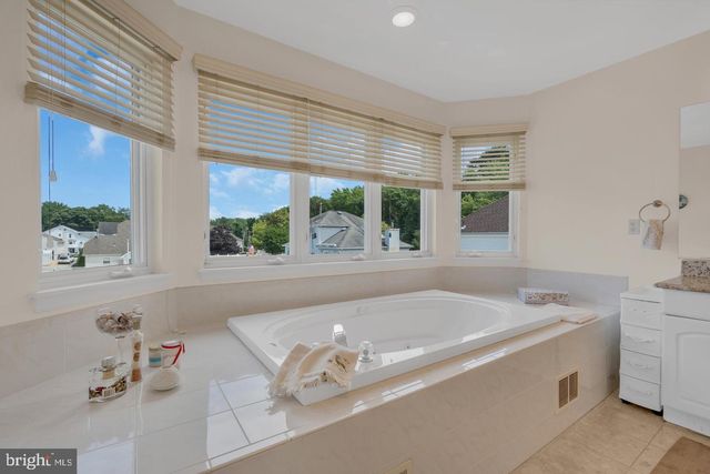 115 BOW ST, Bayville, NJ 08721