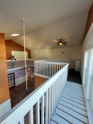 8075 SE Palm St, Hobe Sound, FL 33455