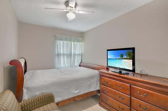 202 SW Dabney Drive, Port St. Lucie, Port St Lucie, FL 34983