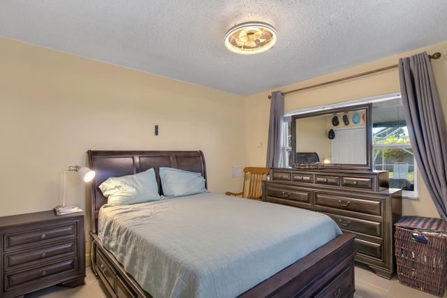 202 SW Dabney Drive, Port St. Lucie, Port St Lucie, FL 34983