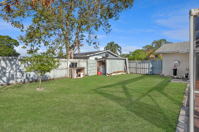 202 SW Dabney Drive, Port St. Lucie, Port St Lucie, FL 34983