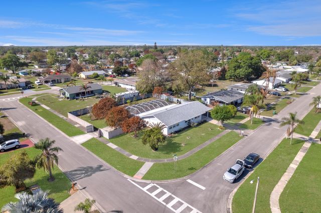 202 SW Dabney Drive, Port St. Lucie, Port St Lucie, FL 34983