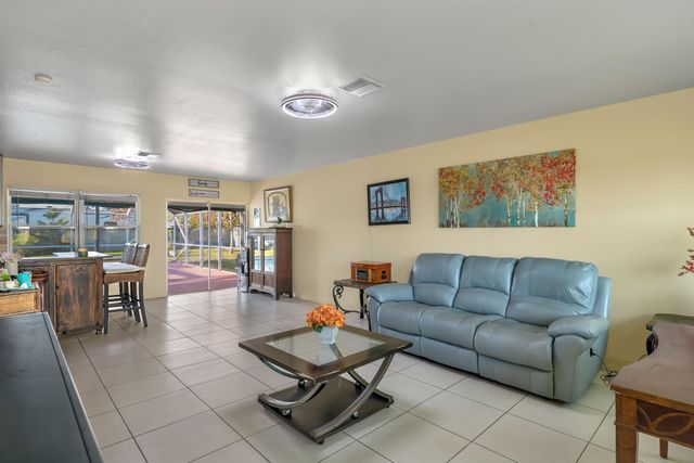 202 SW Dabney Drive, Port St. Lucie, Port St Lucie, FL 34983