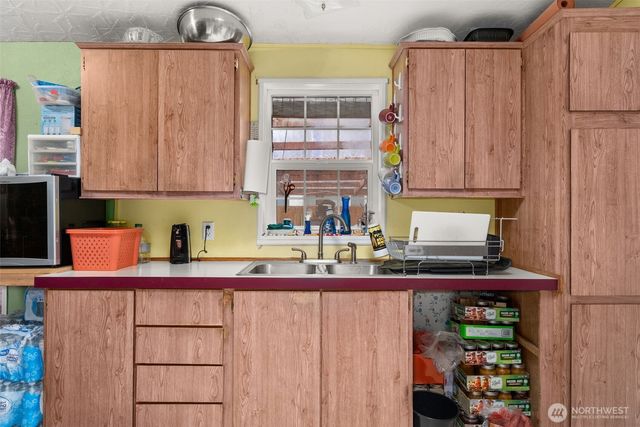 610 S Olympia Street, Westport, WA 98595