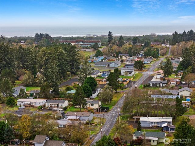 610 S Olympia Street, Westport, WA 98595