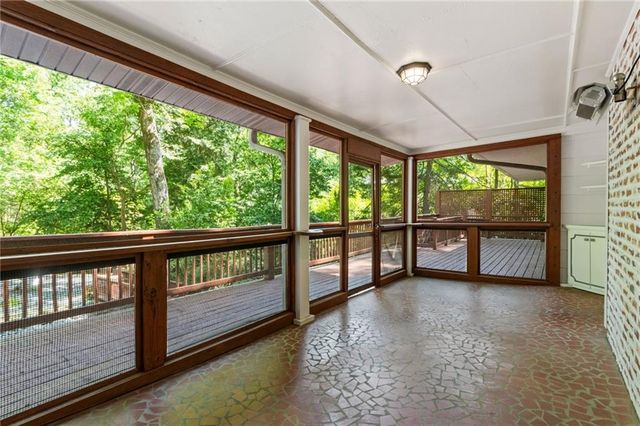 3961 Cloudland Drive SE, Smyrna, GA 30082